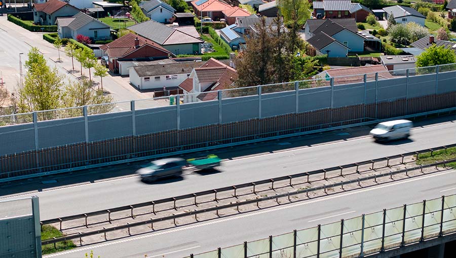 DAV NORDIC støjskærm langs motorvej E45 ved Aalborg